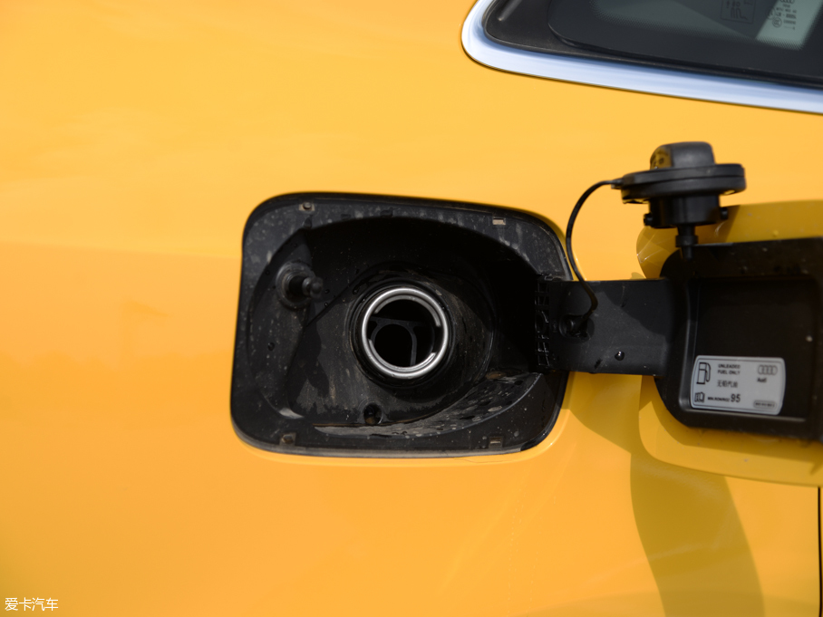 2016WQ3 30 TFSI L(fng)