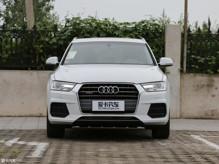 2016µQ3 35 TFSI quattro 25ȫʱر