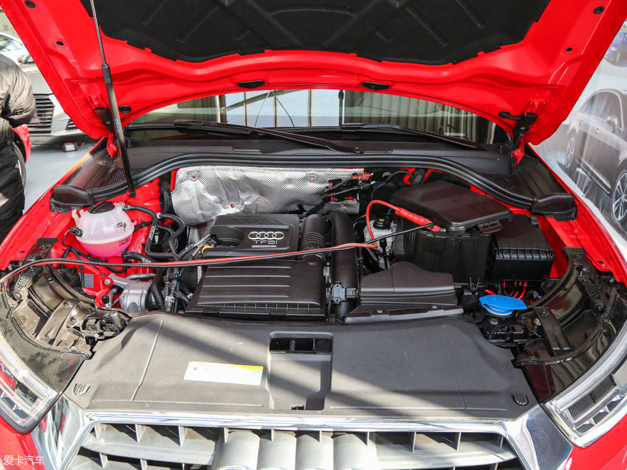 2016?yun)WQ3 30 TFSI L(fng)