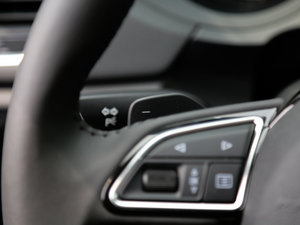 2016款40 TFSI 四驱运动型 中控区