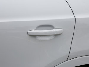 201635 TFSI quattro 25ȫr(sh)(q)؄e (x)(ji)^