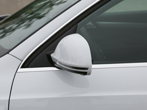 201635 TFSI quattro 25ȫr؄e ^