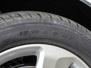 201635 TFSI quattro 25ȫr(sh)(q)؄e ݆̥ߴ