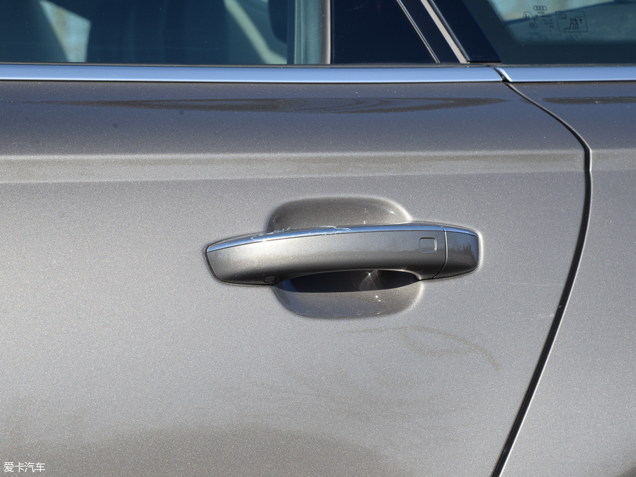 2016��W��A6L 45 TFSI quattro �\(y��n)����