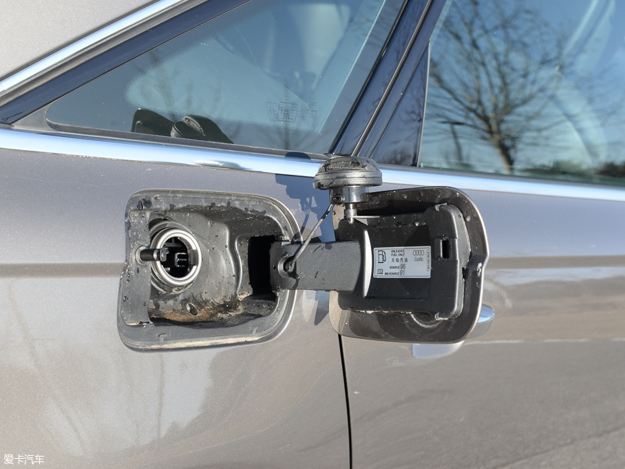 2016��?yu��n)W��A6L 45 TFSI quattro �\(y��n)����