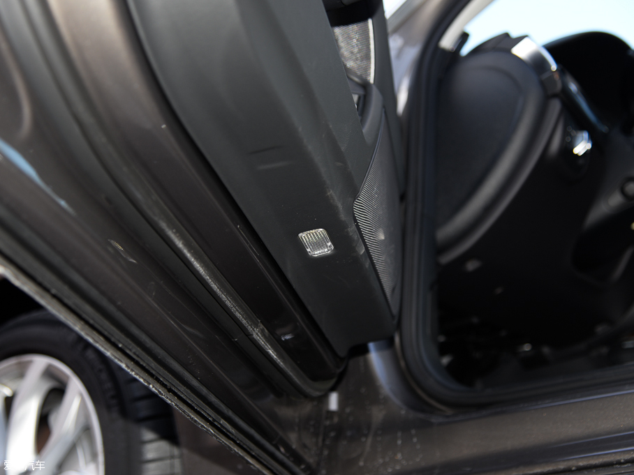 2016WA6L 45 TFSI quattro \