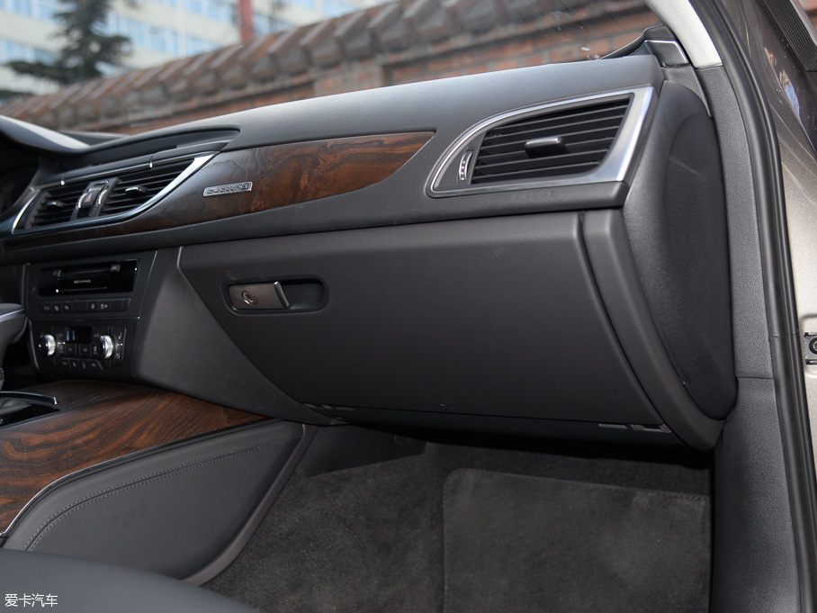 2016WA6L 45 TFSI quattro \