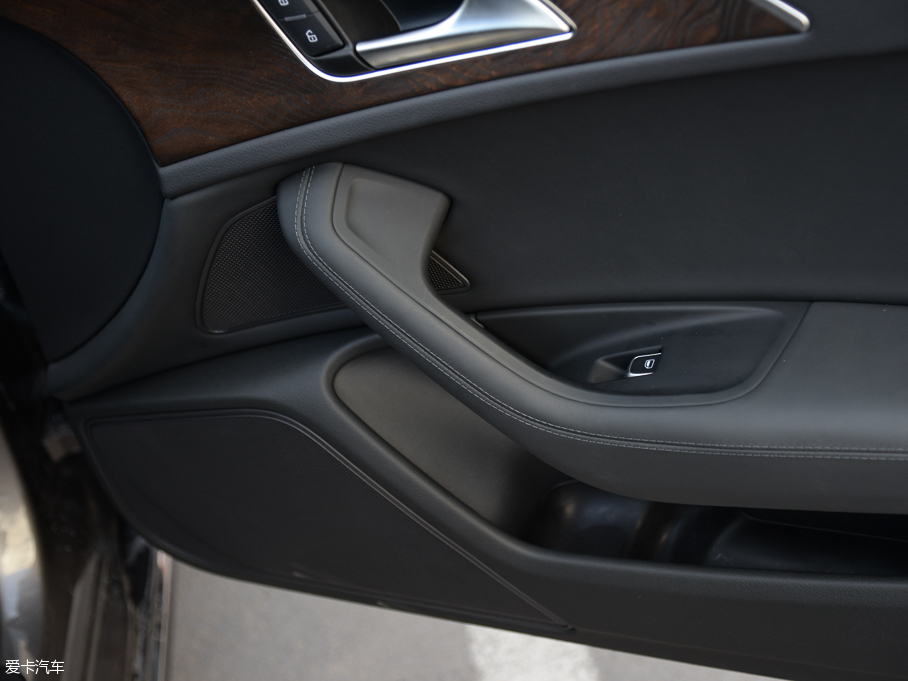 2016WA6L 45 TFSI quattro \