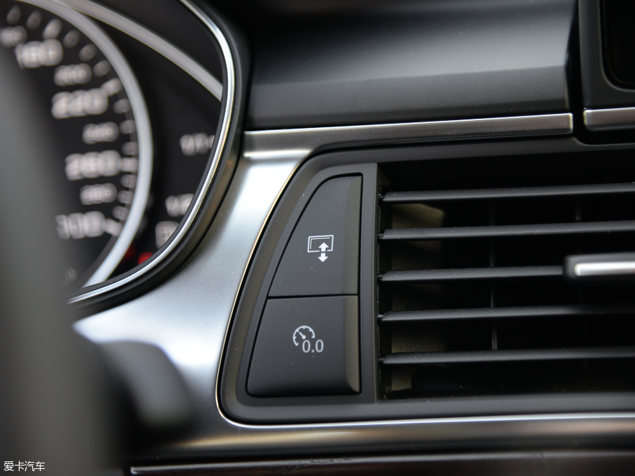 2016WA6L 45 TFSI quattro \