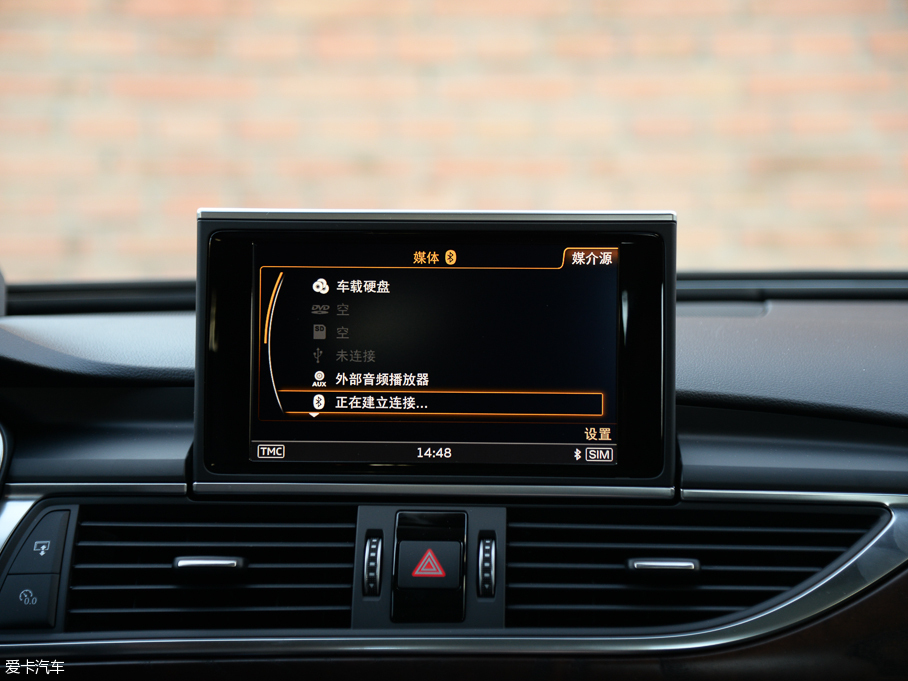 2016WA6L 45 TFSI quattro \(yn)