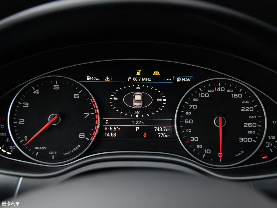 2016WA6L 45 TFSI quattro \(yn)