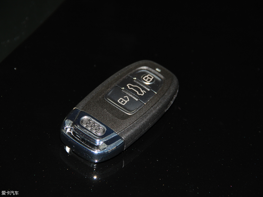 2016��W��A6L 30 FSI ���m��