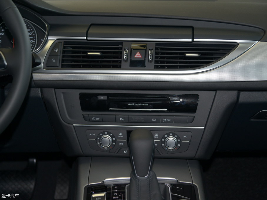 2016?yun)WA6L 30 FSI m