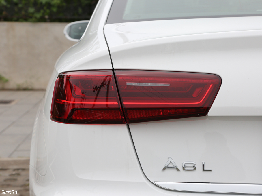 2016��W��A6L 30 FSI 25�����؄e��