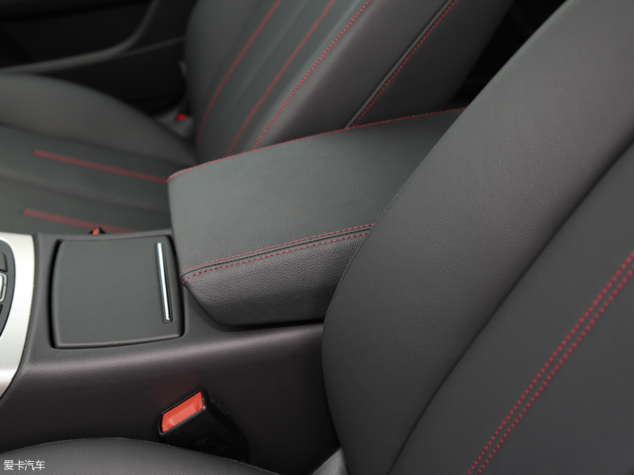 2016��W��A6L 30 FSI 25�����؄e��