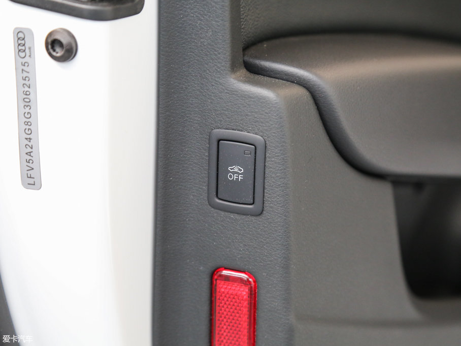 2016?yun)WA6L 30 FSI m