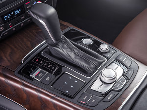 201650 TFSI quattro  п؅^