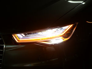 201645 TFSI quattro \ ^