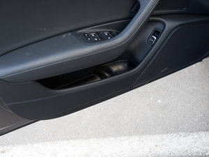 201645 TFSI quattro \ ǰTg