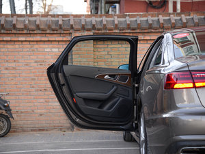 201645 TFSI quattro \ ܇T