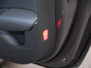 201645 TFSI quattro \ g