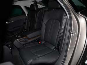 201645 TFSI quattro \ 