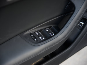 201645 TFSI quattro \ {܇ƅ^	