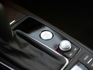 201645 TFSI quattro \ п؅^