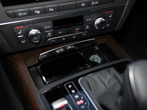 201645 TFSI quattro \ п؅^