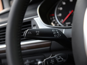 201645 TFSI quattro \ п؅^