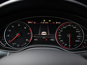 201645 TFSI quattro \ п؅^