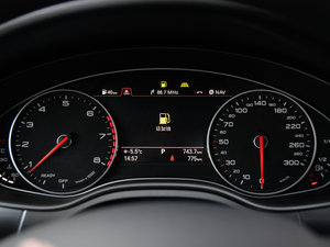 201645 TFSI quattro \ п؅^