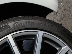 201635 TFSI 25؄e ݆̥Ʒ