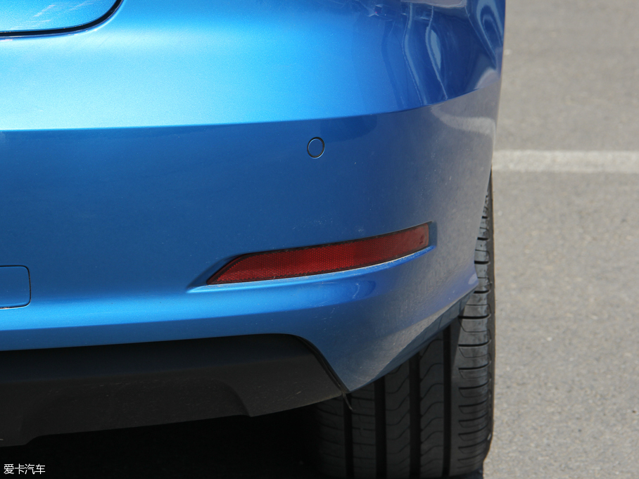 2016WA3 Limousine 40 TFSIL