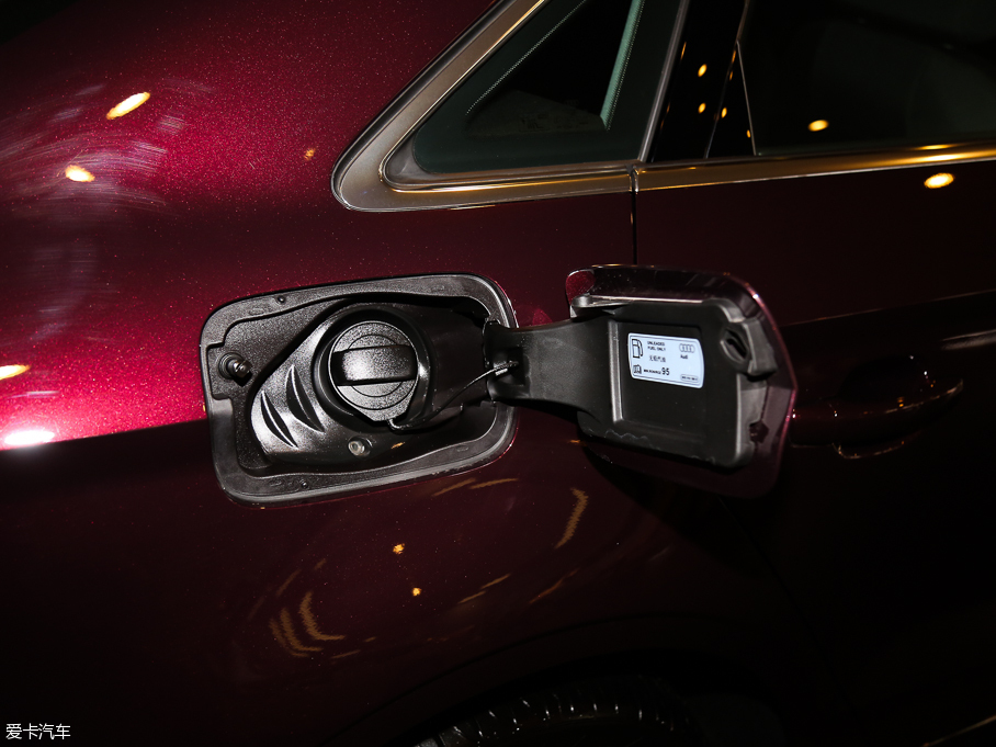 2016WA3 Limousine 35 TFSIIӢ