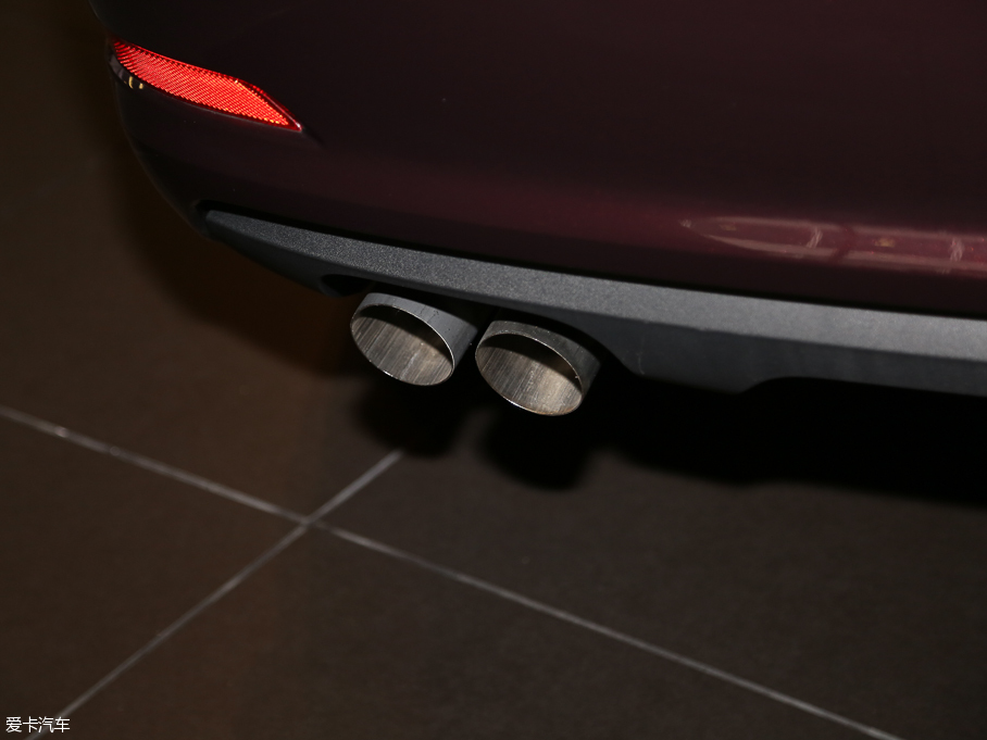 2016��W��A3 Limousine 35 TFSI�I(l��ng)Ӣ��