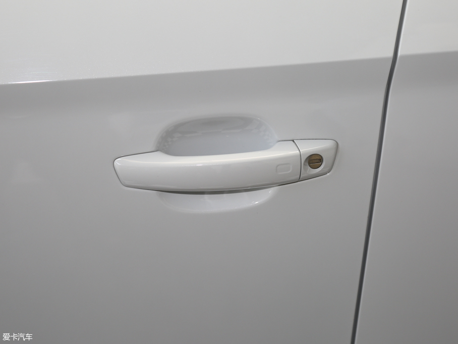 2016?yun)WA3 Limousine 35 TFSIM(jn)ȡ