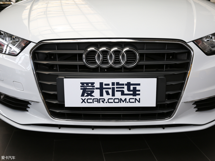 2016WA3 Limousine 35 TFSIMȡ