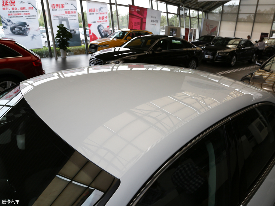 2016WA3 Limousine 35 TFSIM(jn)ȡ