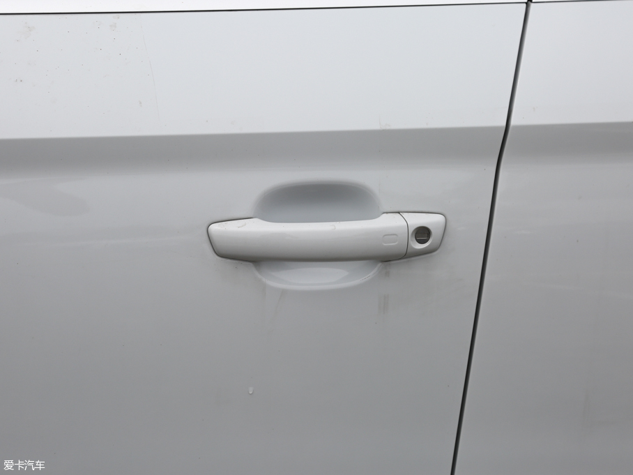 2016WA3 Limousine 35 TFSI 25؄e