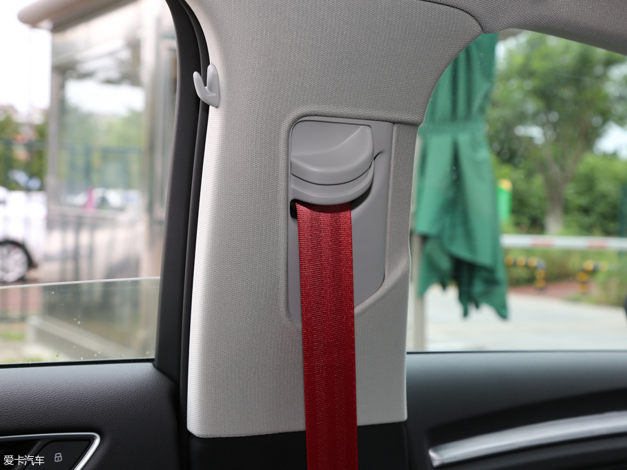 2016WA3 Limousine 35 TFSI 25؄e