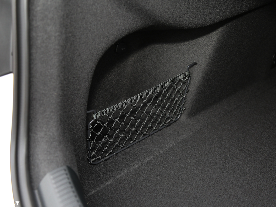 2016WA3 Limousine 35 TFSI 25؄e