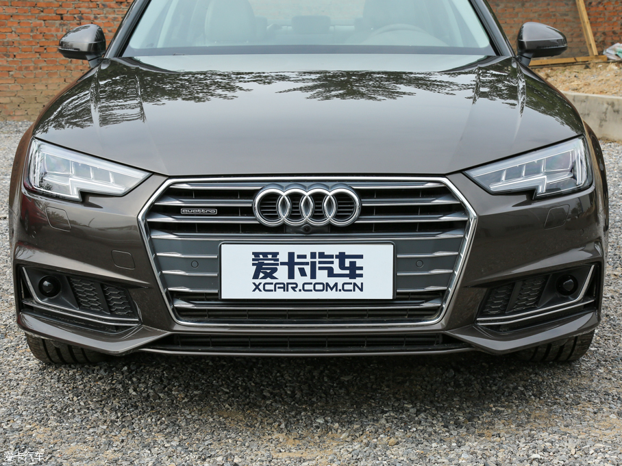 2017WA4L 45 TFSI quattro \