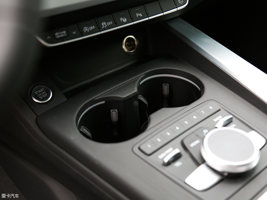 2017WA4L 45 TFSI quattro \