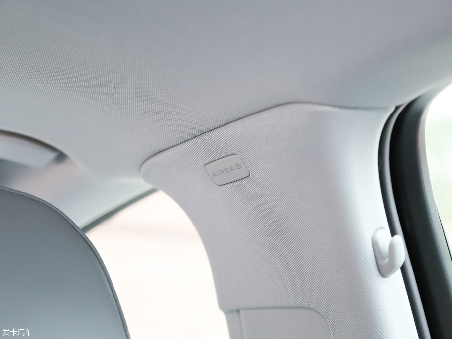 2017?yun)WA4L 45 TFSI quattro \(yn)(dng)