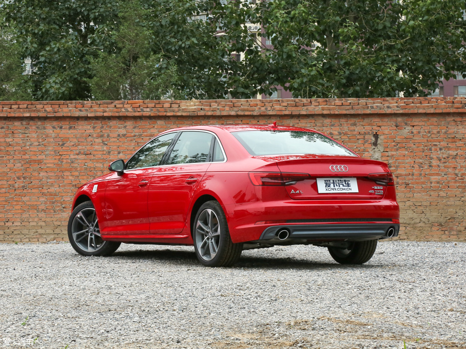 2017WA4L 45 TFSI quattro \