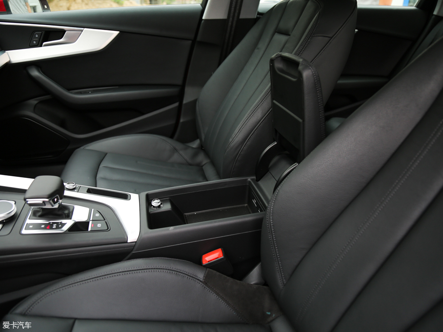 2017WA4L 45 TFSI quattro \