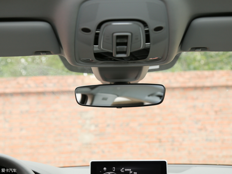 2017WA4L 45 TFSI quattro \