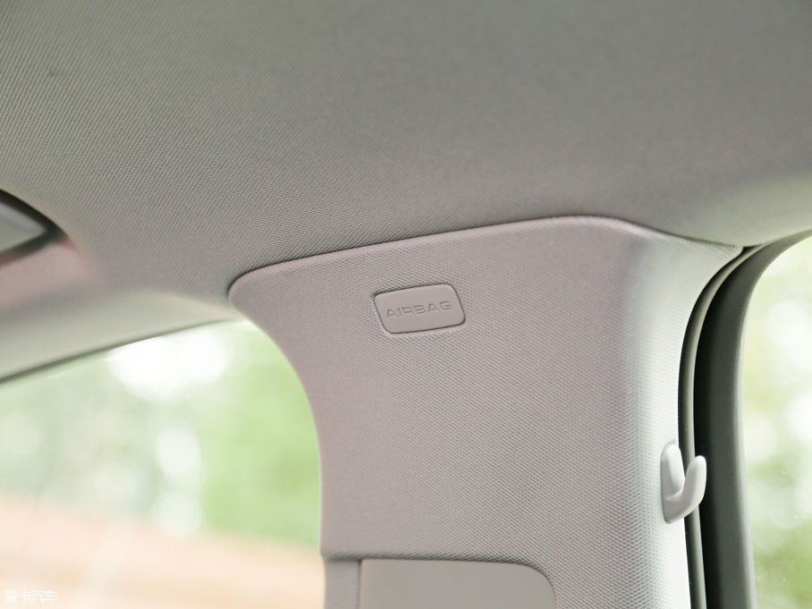 2017WA4L 45 TFSI quattro \