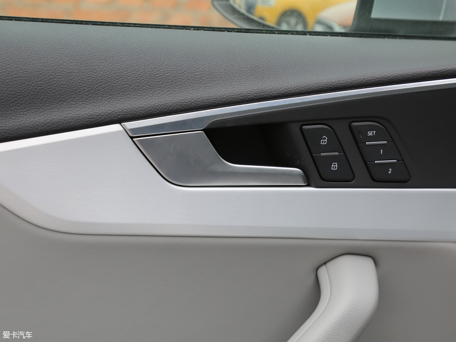 2017WA4L 45 TFSI quattro \